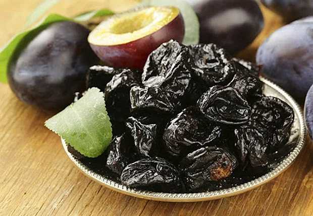 LIJENA CRIJEVA, SALO OKO STRUKA: Napitak koji momentalno izbacuje nečistoće iz tijela!