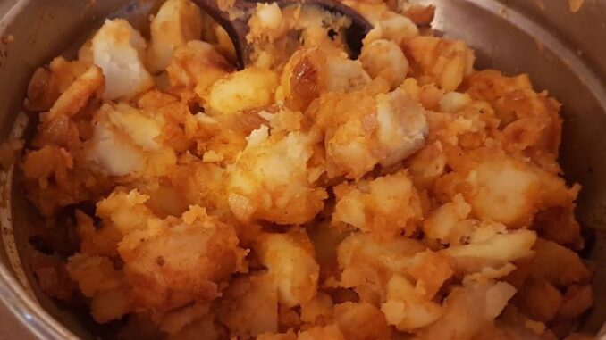 Kako se pravi restovani krompir: Na trpezi u jugoslaviji je bio često, a sada ga rijetko ko sprema