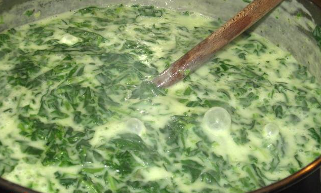 KREMASTI ŠPINAT – OVAKO GA PRIPREMA MOJA MAMA, A JA SAM NAUČILA OD NJE. SAVRŠEN PRILOG SVAKOJ VRSTI MESA