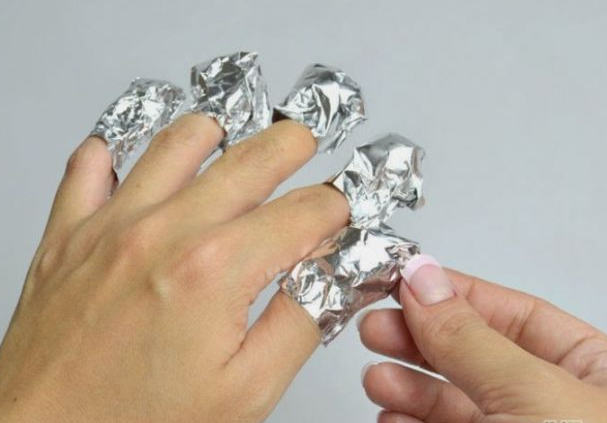 LJEKARI UBIJEĐENI DA ALUMINIJSKA FOLIJA LIJEČI: Od bolova u leđima, do gripe i prehlade, EVO KAKO