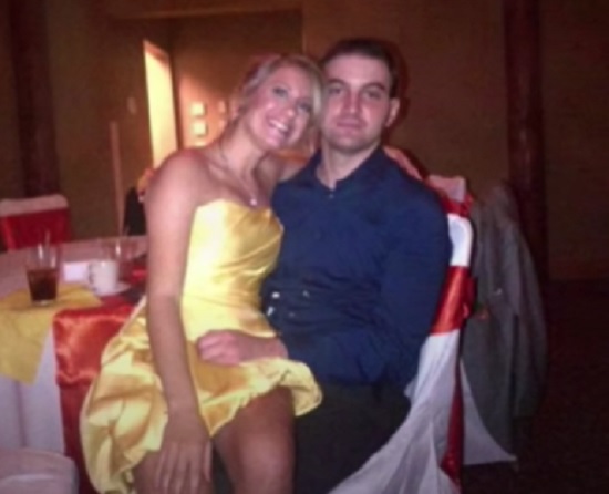 7 dana poslije smrti supruge u telefonu pronašao slike koje NIJE OBRISALA: Život mu se u trenu raspao!