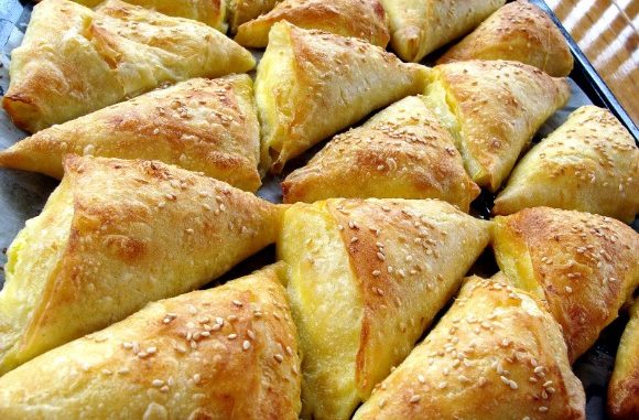 OVU FENOMENALNU PITU POKAZALA MI JE MOJA SVEKRVA…JA JE ČESTO PRAVIM A SADA ĆETE I VI…