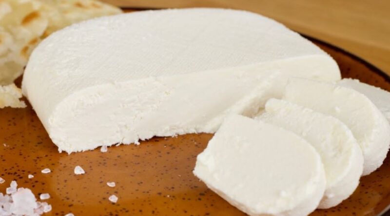 KAKO NAPRAVITI DOMAĆI MLADI SIR: Uspeva iz prve, nećete poželeti kupovni