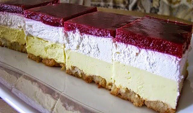 UŽIVANJE U VOĆU: Izvanredna torta bez pečenja, spremna u trenu.