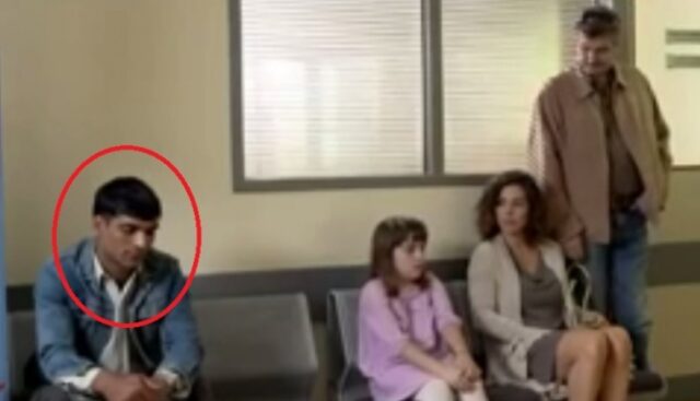 Nisu željeli sesti uz njega, ali kad su spoznali tko je ON, spustili su glavu u sramu! (VIDEO)