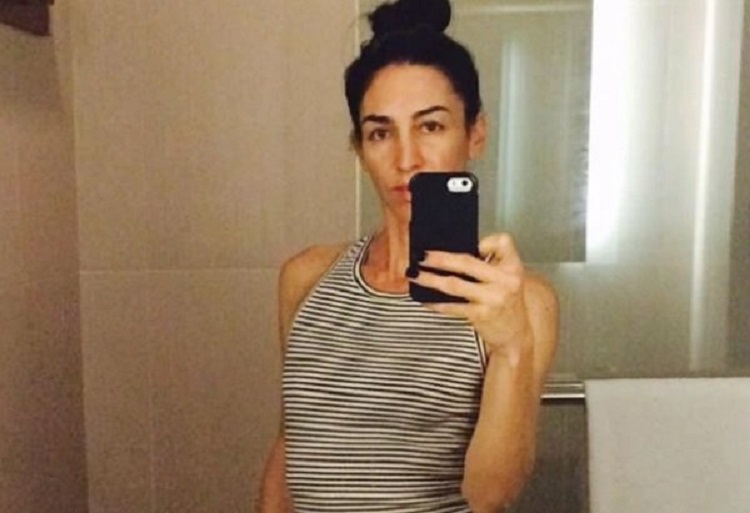 Pet Godina Spavala Svake Noći Uz Dva Psa, A Onda Se Dogodio Horor: Muž Joj Se Onesvestio Od Prizora