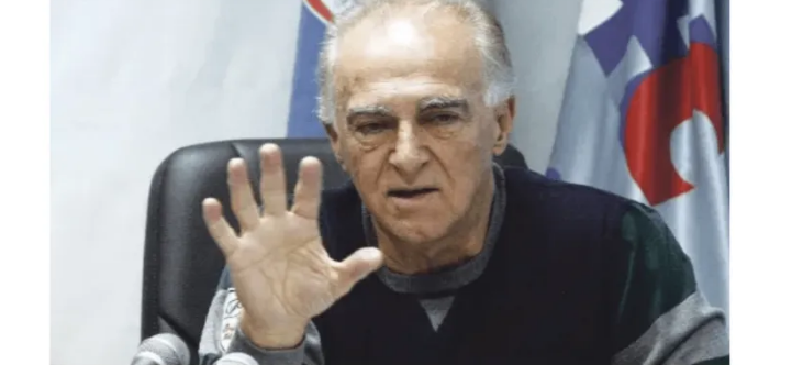 ”ŽENA KAD PREĐE 50-U, TREBA ODMAH IZBACITI IZ KUĆE I VRATITI MATERI! NIJE TAD NIZAŠTA, A MUŠKARCIMA TREBA MLAĐA!” Psiholog šokirao sve svojom izjavom!