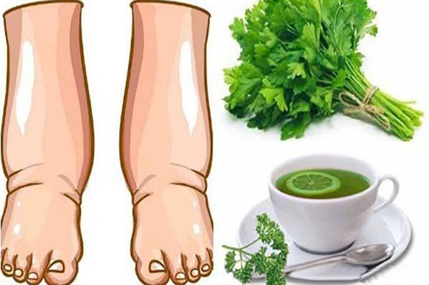 PROTIV OTEČENIH NOGU I SLABE CIRKULACIJE: OVAJ ČAJ ĆE BITI VAŠA SPASILAC