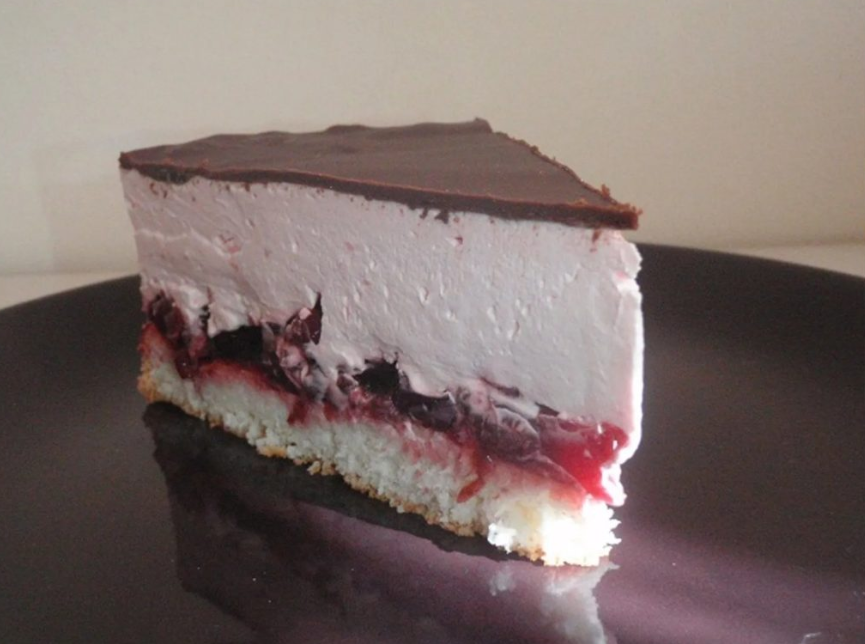 NEBESKI KOLAČ: Očaravajući okus s jednostavnim postupkom pripreme