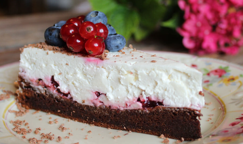 BEZ BRAŠNA I MASNOĆA ‼️Jednostavni ČOKOLADNI KOLAČ Sa VIŠNJAMA 🍒 BOBANOVA TORTA 🍒