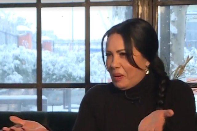 ZLATA PETROVIĆ IMA SKORO 60 I NIKAD SE NIJE NI BOCNULA: Pevačica zbog ovog ne radi BOTOKS, a onda pomenula drugaricu Božinovsku!