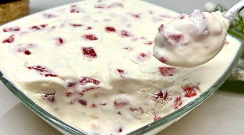 Domaći sladoled od samo 3 sastojka. Većina ne zna za ovaj recept. Ledena poslastica gotova za tili čas!