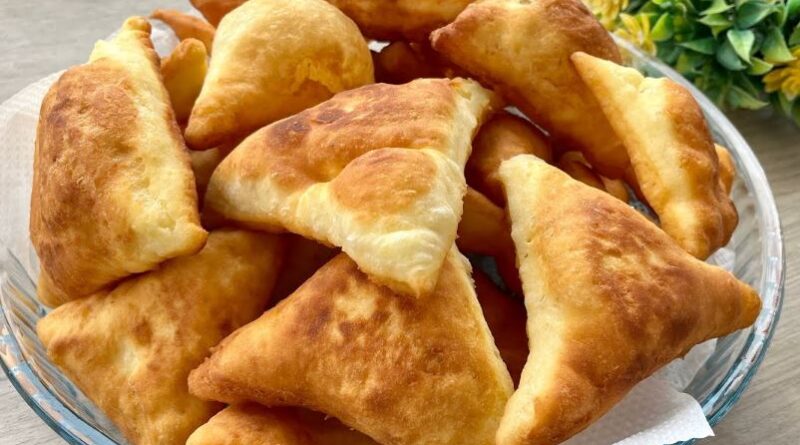 NAJBOLJI I NAJBRŽI RECEPT ZA MEKIKE SA PAVLAKOM: Nema čekanja da testo narasta, odmah ih pržite