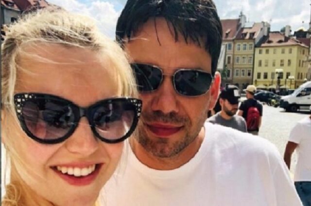 Žena mu uvek u devet uveče izlazila sređena da šeta psa: Jednom ju je pratio i zabezeknuo se šta je video