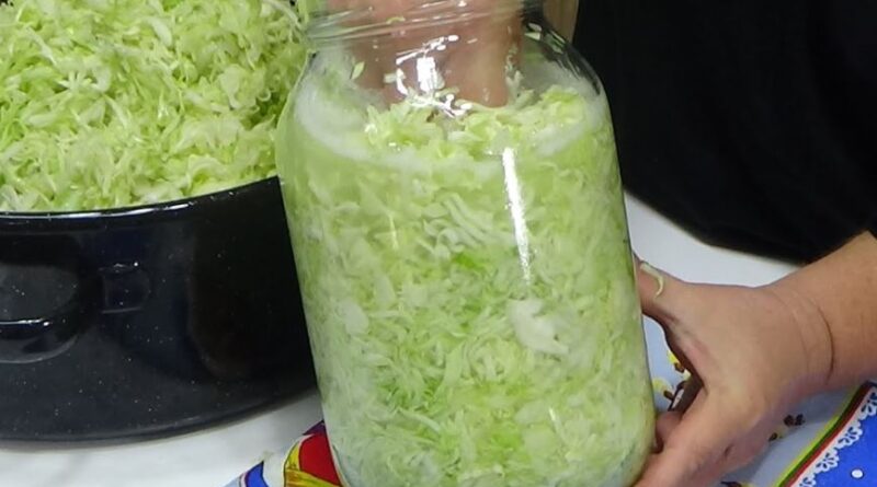 Za sve one koji obožavaju KISELI KUPUS A NEMAJU PODRUM: Imamo rešenje kako ga pripremiti i očuvati!