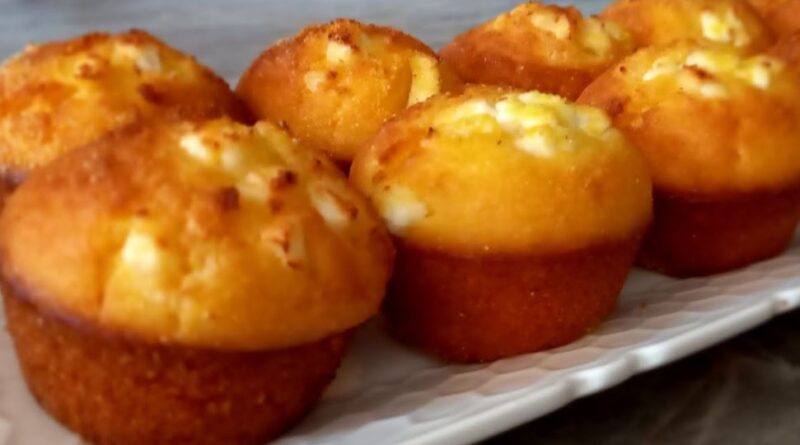 Kukuruzne projice sa jogurtom i sirom – tope se u ustima