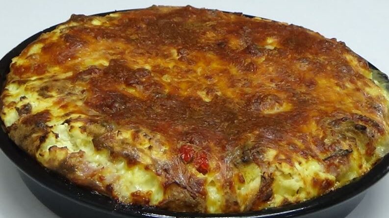 POPARA IZ RERNE: Preukusna, a zaboravljena pita od starog hleba – onaj ko bude probao kod vas tražiće vam recept