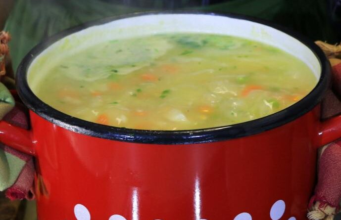 Svečana bela čorba za slave i praznike. Kuvam je redovno i uvek se sipa još jedan tanjir – VIDEO