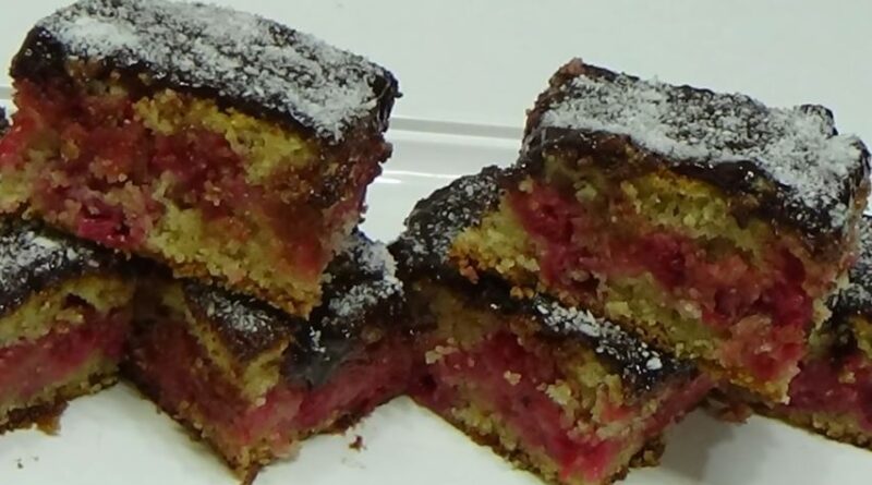 Kolač 4 čaše za 5 minuta! Najjednostavniji i najukusniji