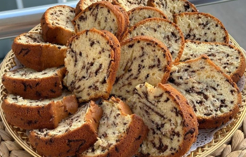 NEODOLJIVI KUGLOF: Brz i jednostavan recept za savršeni desert