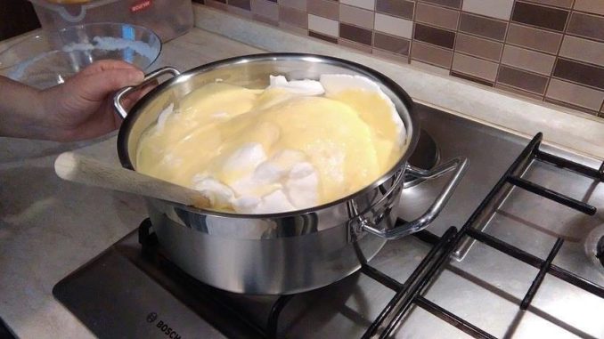 KAKO SE PRAVI SLASTIČARSKA KREMA…NAJBOLJA ZA SVE VRSTE TORTI I KOLAČA