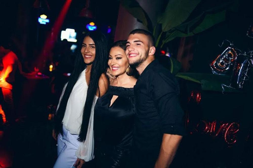 CECA ME JE RODILA PRE VELJKA I ANASTASIJE ALI ME JE PREDALA ZBOG KARIJERE: Šok tvrdnje o POSTOJANJU TREĆEG DETETA!