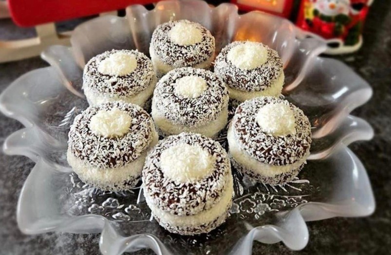 ŠUBARICE BEZ PEČENJA ZA SAMO 10 MINUTA…Idealan kolačić za praznike koji se brzo sprema…