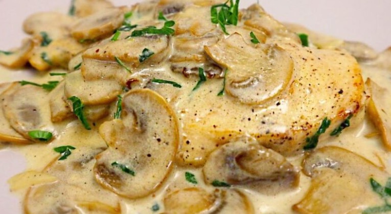 BELO MESO U SOSU OD PEČURAKA: Svi su oduševljeni ovim ukusom!