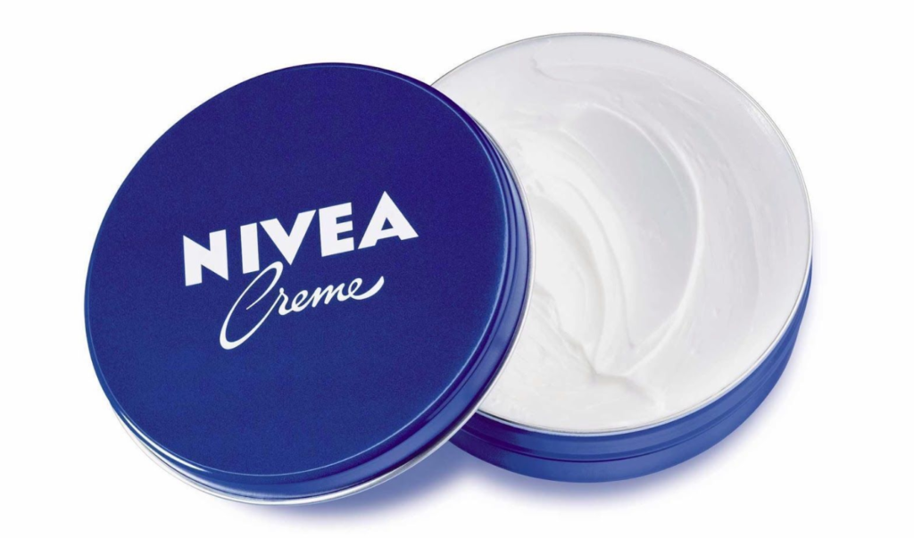 DJELOTVORNA I JEFTINIJA : Plava Nivea ima više koristi nego što mnogi znaju