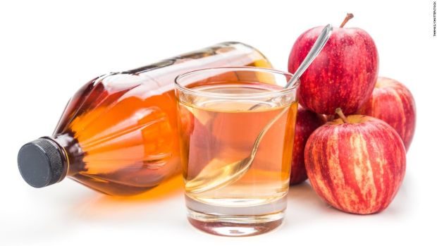 Probala sam da 7 dana čim ustanem pijem jabukovo sirće: Evo šta se sve PROMIJENILO NA MENI zbog toga!