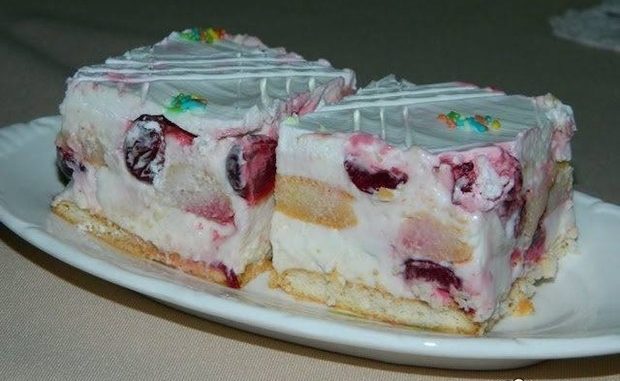 LEDENI KOLAČ SA VIŠNJAMA PRAVO JE ZADOVOLJSTVO IMATI OVAJ RECEPT