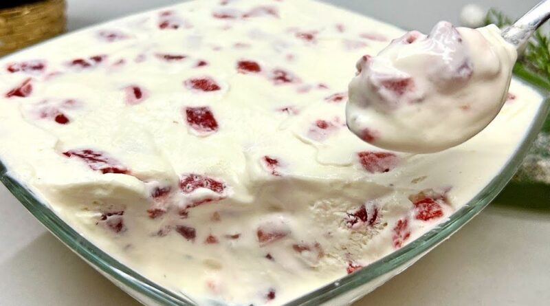 Domaći sladoled od samo 3 sastojka. Većina ne zna za ovaj recept. Ledena poslastica gotova za tili čas!