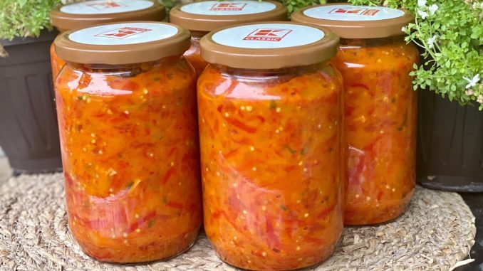 DOMAĆI PINĐUR – JEDNOSTAVAN RECEPTIĆ, A TAKO UKUSAN.. ZAPIŠITE GA OBAVEZNO!