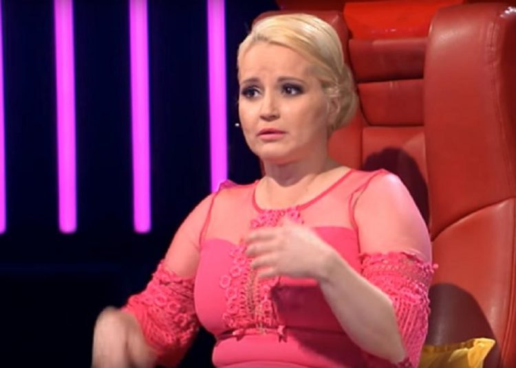 UBILI SU JE, UBILI SU MOG ANĐELA! Maja Nikolić van SEBE OD BOLA, užasna tragedija u domu pevačice (FOTO)